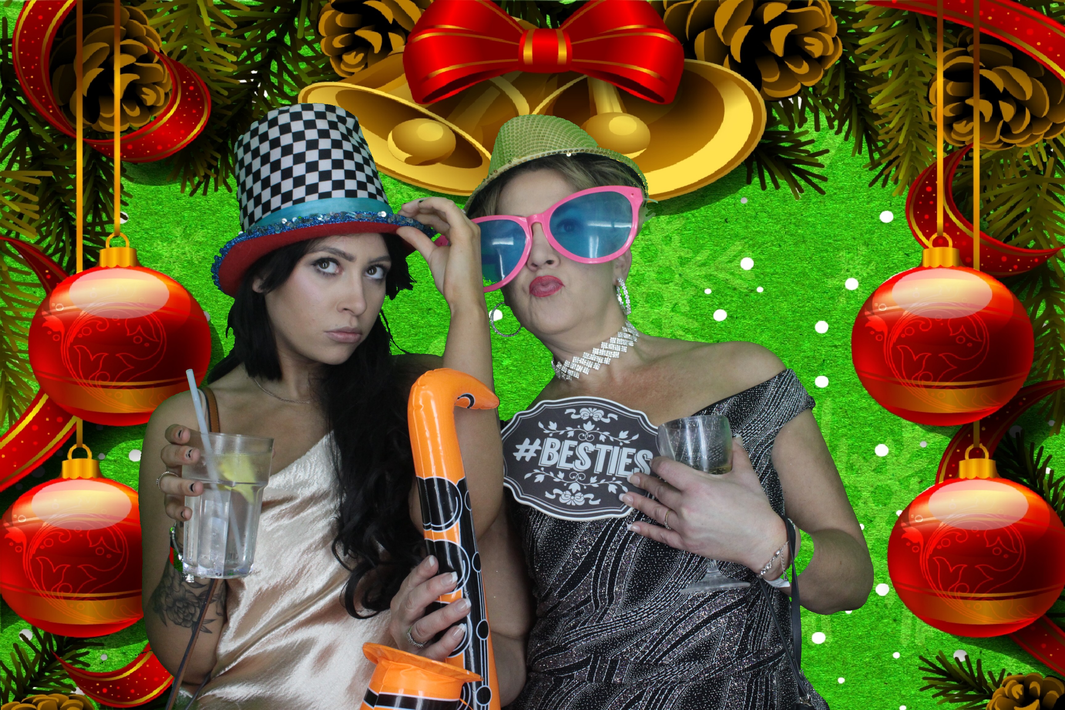 One Line Christmas Party | View more photos from the event at gallery.myphotoboothexperience.co.uk/u/MyPhotoBoothExperienceLtd/One-Line-Christmas-Party